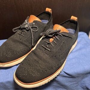 Cole Haan Black and Tan Knit Oxfords